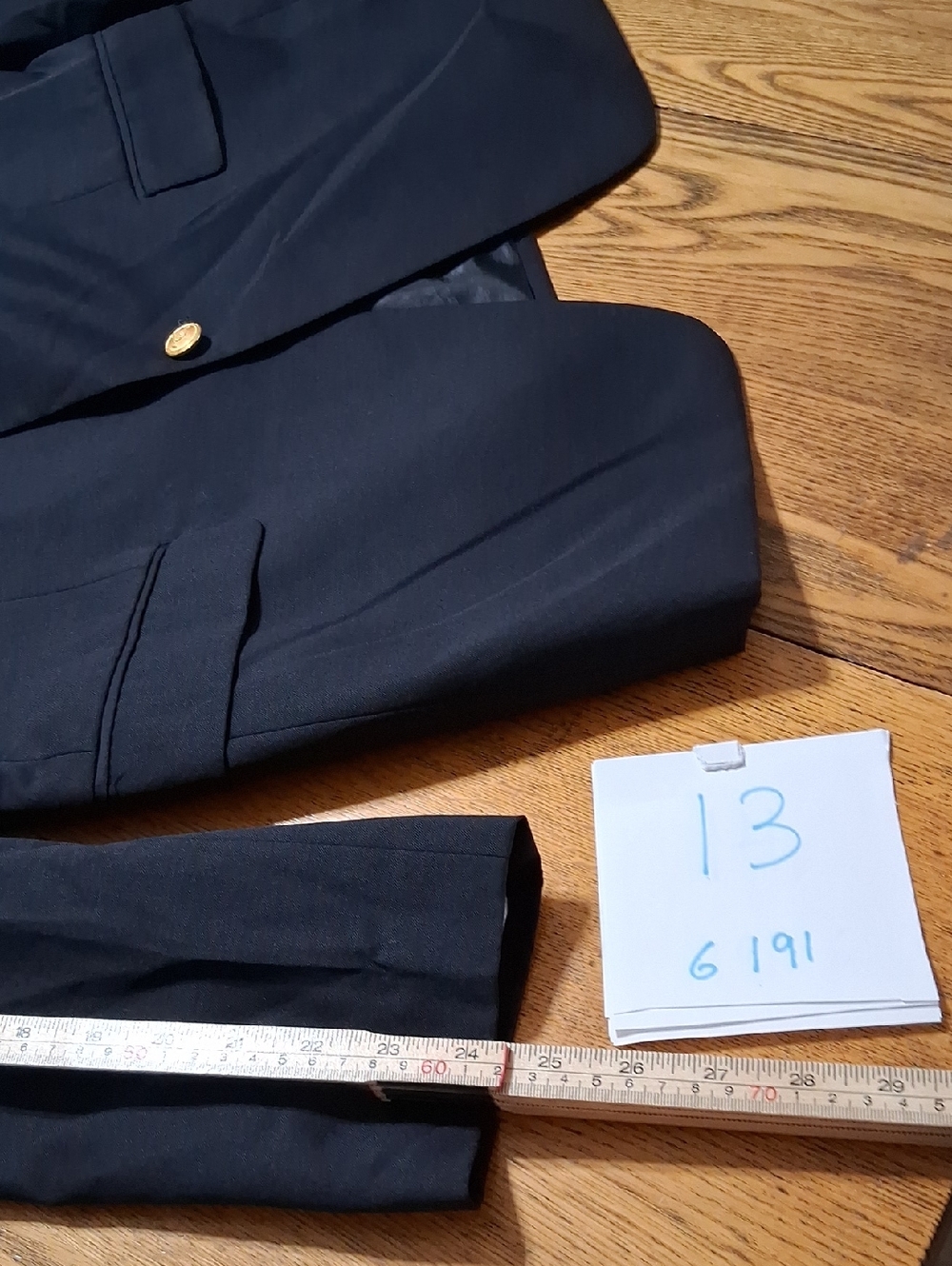 LAUREN RALPH LAUREN Mens BLAZER  42 BLACK Used 2 GOLD BUTTONS Coat - Picture 2 of 7